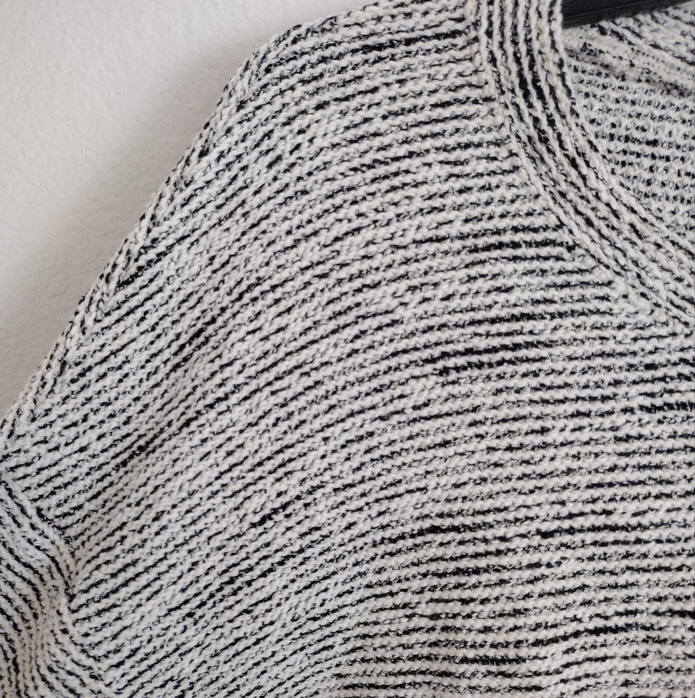 Madewell Texture & Thread Black And White Bubble Sleeve Top Size Large - Picture 6 of 11